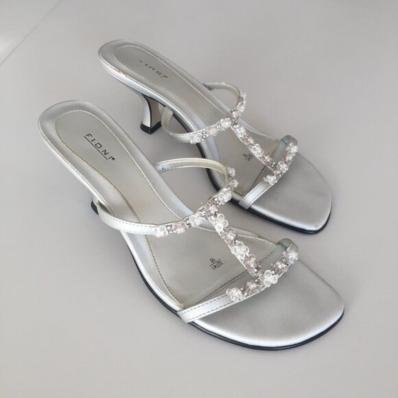 Vintage 90's Silver Satin Beaded T-strap Slides Heels sz 7.5 - Picture 1 of 13